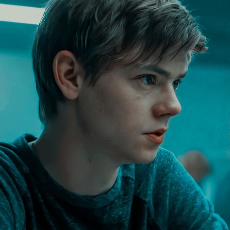 Thomas Brodie Sangster Maze Runner, Maze Runner Newt, Maze Runner The Scorch Trials, Annoying Kids, Maze Runner Characters, Scorch Trials, Maze Runner Thomas, Maze Runner The Scorch, Maze Runner Trilogy