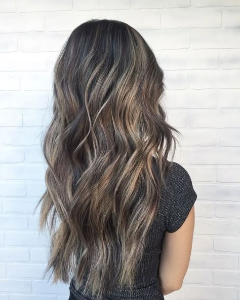 Dark Brunette Balayage, Balayage Blond, Ombre Hair Blonde, Brown Hair Inspo, Dyed Blonde Hair, Brunette Hair With Highlights, Hair Blond, Brown Hair Balayage, Balayage Brunette