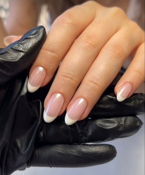 Modern White French Tip Nails, French Nails Base Color, Short French Tip Acrylic Nails Round, Regular French Tip Nails, Subtle French Tip Nails, Muted French Manicure, French Tips Gel Nails, Round French Tip, Round French Tip Nails