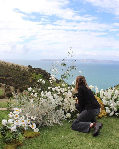 evebud/evie on Instagram: “One more for this beauty of a ceremony… still can’t get over the view from @dudleywines ❣️” Deconstructed Arch, Floral Arch Wedding, Floral Installations, Arch Wedding, Editorial Wedding, Ceremony Arch, Ceremony Flowers, Floral Arch, White Lilies