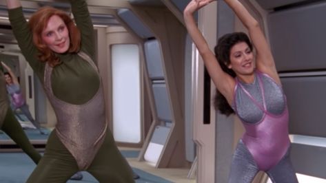 Marina Sirtis Laments Lack Of Female Character Development On ‘Star Trek: The Next Generation’ – TrekMovie.com Contour Abs, Gates Mcfadden, Beverly Crusher, Star Trek Crew, Deanna Troi, Marina Sirtis, Star Trek Images, Character Development, Perfect Body