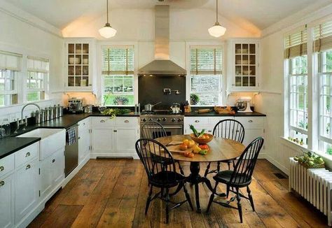 I would like an EAT-IN kitchen, with NO CENTER ISLAND!  And no fancy dining room for me.  I want to eat right where the food is cooked! Rustic Wood Floors, School House Lighting, Cottage Style Kitchen, Wood Floor Kitchen, Style Cottage, Cozy Kitchen, Up House, Eat In Kitchen, Counter Tops