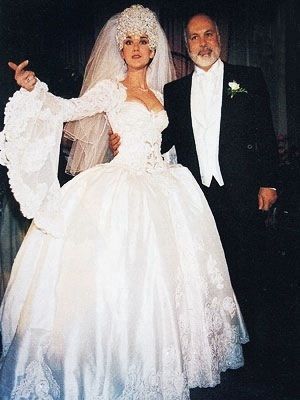 Celine Dion Wedding Photos – weddingfunstuff Celine Dion Wedding, Jamie Hince, Famous Wedding Dresses, Celebrity Wedding Photos, Celebrity Bride, Iconic Weddings, Celebrity Wedding Dresses, Hollywood Wedding, Girl Celebrities