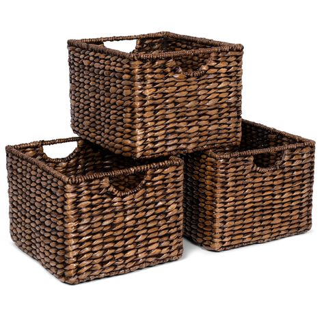 Basket Pantry, Shelves Organization, Organizing With Baskets, Under Shelf Storage, Under Shelf Basket, Pantry Baskets, Shelf Baskets, Bathroom Shelf Organization, Baskets For Shelves