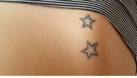 Stars on the hip bone 💫 Star Tattoo Hip Bone, Pelvic Bone Tattoo, Hip Bone Tattoo, Tattoo On Hip Bone, Tattoo Hip, Pelvic Bone, Bone Tattoo, Hip Bone, Bone Tattoos