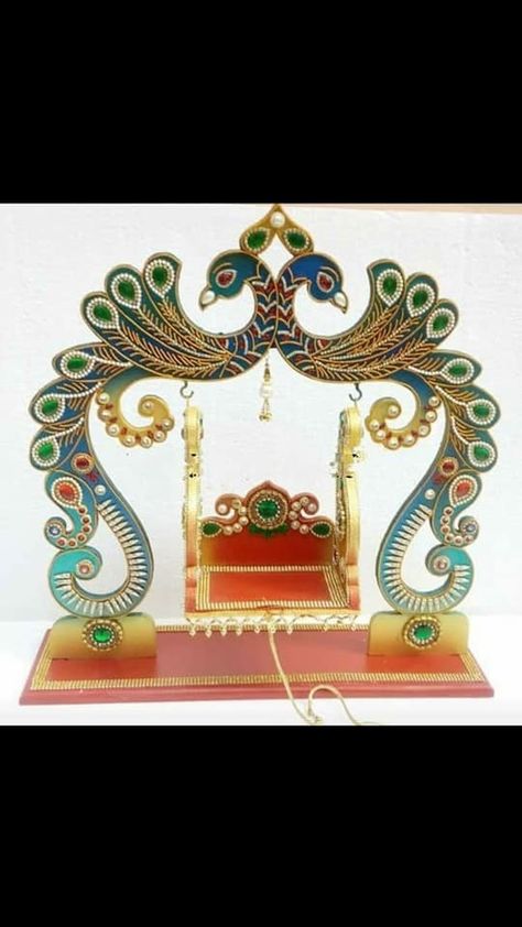 Krishna Jula, Ladu Gopal Jhula Decoration, Jhula Design, Janmashtami Jhula, Jhula Decoration, Stage Backdrop Design, Indian Diy, Handmade Decorative Items, Acrylic Rangoli