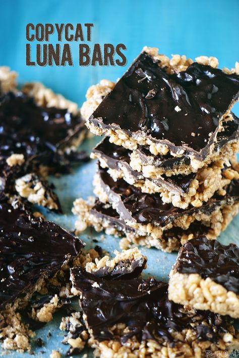 Copycat Luna Bars Luna Bar, Vegan Dessert Bars, Luna Bars, Homemade Bars, Kitchen Favorites, Diy Snacks, Homemade Sushi, Protein Powder Recipes, Shake Off