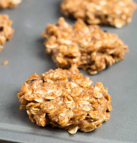 Maple No Bake Cookies No Bake Maple Cookies, No Bake Cookies With Maple Syrup, Maple Oatmeal Bars, Maple No Bake Cookies, Maple Nut Goodies Recipe, Unbaked Cookies Recipe, Maple Biscotti, Maple Nut Goodies, Healthier Deserts