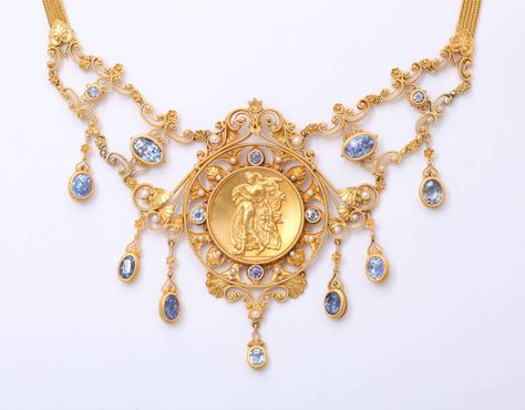 Antique Italian Renaissance Sapphire Pearl Gold Necklace image 3 1920s Jewellery, Pearl And Gold Necklace, Sapphire And Pearl, Jewelry Royal, Ceylon Sapphire, Golden Jewelry, Gold Cross Necklace, Italian Craftsmanship, Italian Jewelry