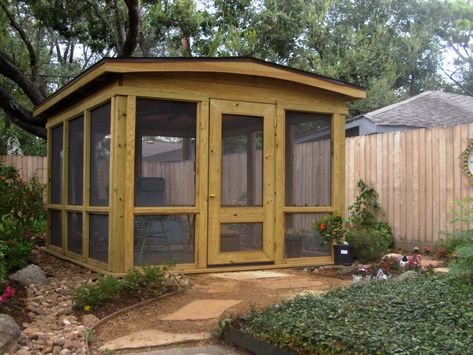 Screen Rooms & Additions Diy Screen Room, Outdoor Spaces Diy, Outdoor Screen Room, Enclosed Gazebo, Screened In Porch Diy, Diy Gazebo, Screened Gazebo, Diy Screen, Custom Backyard