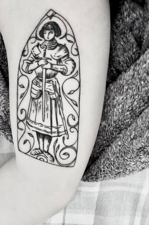 Santa Joana D'arc, Abstract Tattoo Ideas, Woodcut Tattoo, Abstract Tattoos, Light Tattoo, Cute Little Tattoos, Pin Up Tattoos, Joan Of Arc, Dainty Tattoos