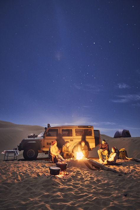 Camping in Rig-e Jenn - null Camping Photography, Camping Aesthetic, Land Rover Defender 110, Land Rovers, Land Rover Series, Off Road Adventure, Camping Life, Outdoor Life, Land Rover Defender