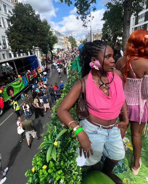 Proof of life after this weekend ❤️ Best time at @nhcarnivalldn with @orshaircareeurope • #carnival #nhc2024 #nhc #nottinghillcarnival #carni #londonlife Nothing Hill, Proof Of Life, Carnival Outfit, Notting Hill Carnival, London Life, This Weekend, Carnival, My Style, Quick Saves