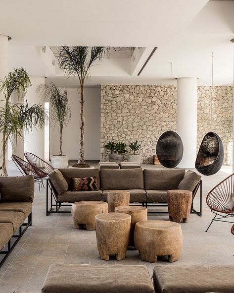 Gorgeous! 17 African Inspired Home Decor Ideas For 2020 And Beyond African Decor Living Room, African Living Rooms, Modern African Decor, African Room, African Style Decor, African Interior Design, African Furniture, African House, African Inspired Decor