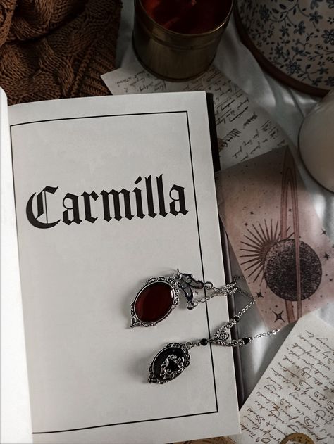 Vampire. Books. Dark academia. Gothic literature. Classics. Classic Gothic Literature, Gothic Literature Aesthetic, Carmilla Book, Dark Academia Book Aesthetic, Vampire Dark Academia, Dark Academia Vampire, Vampire Academia, Books Dark Academia, Literature Classics