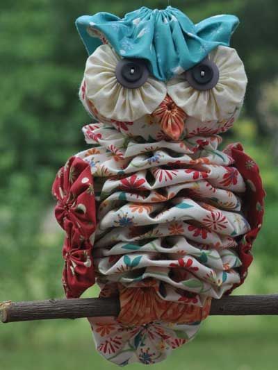 Yo-Yo "Al" Owl Sewing Pattern Owl Sewing Patterns, Owl Sewing, Yo Yo Quilt, Crafts Sewing Projects, Owl Crafts, Yo-yos, Owl Patterns, Sewing Gifts, Fabric Projects