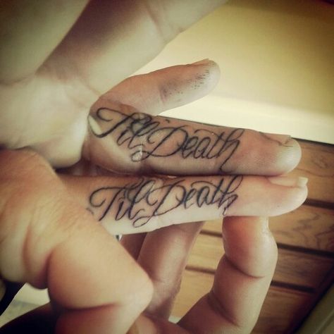 Matching Tattoos Family, Meaningful Matching Tattoos, Mrs Tattoo, Hopeless Romantic Tattoo, Husband Tattoo, Wife Tattoo, Tattoo For Boyfriend, Stunning Tattoos, Romantic Tattoo