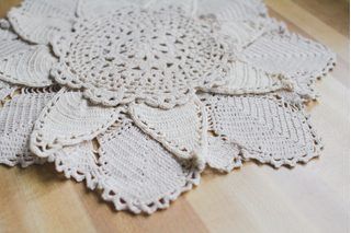 How to Whiten an Antique Crochet Tablecloth | eHow Upcycle Wedding, Antique Crochet, Doily Art, Doilies Crafts, Stained Glass Patterns Free, Linen Quilt, Lace Tablecloth, Vintage Handkerchiefs, Crochet Tablecloth