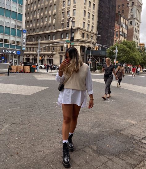 SWEATER VEST WHITE SHIRT DRESS OUTFIT DR MARTENS NYC White Shirt Dress Outfit, Minimalistic Outfits, Shirt Dress Outfit, Nyc Aesthetic, Vest White, Vest Outfits, White Shirt Dress, Dress Outfit, Minimalist Outfit