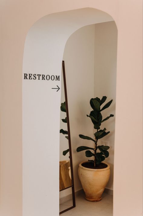 Restroom Ideas, Studio Bathroom, Studio Pilates, Yoga Studio Design, Pilates Studio, Studio Interior, Studio Design, Yoga Studio, Basel