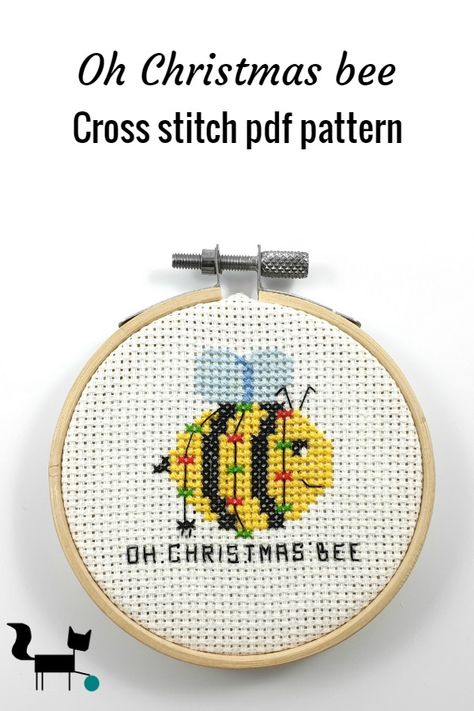 Bee Cross Stitch Pattern, Bee Cross Stitch, Christmas Bee, Cross Stitch Cute, Holiday Cross Stitch Patterns, Portrait Embroidery, Nursery Cross Stitch, Funny Cross Stitch Patterns, Holiday Cross Stitch