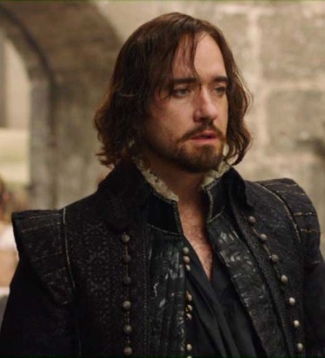 mattew mcfadyen athos | Matthew Macfadyen Athos Matthew Mcfayden, The Three Musketeers 2011, Craig Parker, James Nesbitt, Billy Boyd, Oliver Reed, Three Musketeers, Actors Male, Matthew Macfadyen