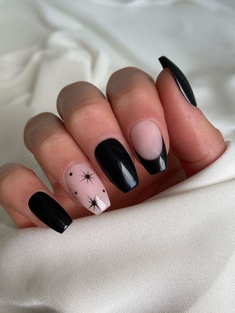 Dark Colored Nails Design, Dark Color Nails Design, Black Gray Nails, Black Nails With Stars, Nail Designs Dark, Black Star Nails, Celestial Nails, Nails Luxury, Custom Press On Nails