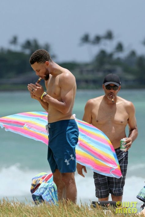 Hawaiian vacay after NBA Finals Ayesha And Steph Curry, Wardell Stephen Curry, Ayesha Curry, Steph Curry, Stephen Curry, Nba Finals, Beauty And Fashion, Golden State Warriors, Nba