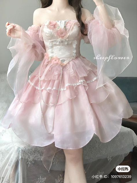 Pink And White Princess Dress, Pink Lolíta Dress, Cute Dress Outfits, Fashion Drawing Dresses, Kawaii Dress, Fairytale Dress, Princess Outfits, Fantasy Dress, Fairy Dress