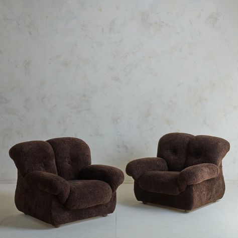 Large, oversized Italian lounge chair in brown teddy fabric with button tufts. The classic arm design of a traditional English sofa is adapted in these English rolled armchairs. The chair's wingback, which nearly seems to embrace the user, is connected to the L-shaped armrests, which are positioned lower than the backrest.   Only one available English Sofa, Rolled Arm Chair, Accent Seating, Teddy Fabric, Free Standing Wall, Entry Tables, Arm Design, Cozy Lounge, The Lounge