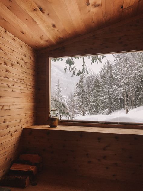 Sauna With A View, Sauna With Window, Sauna Window, Winter Sauna, Scandinavian Saunas, Scandinavian Beauty, Cedar Sauna, Nordic Beauty, Great Bear Rainforest