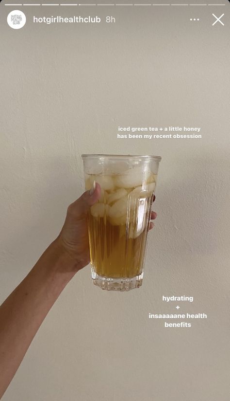 Wellness Drinks, Smoothie Aesthetic, Coffee Replacement, Iced Green Tea, Resep Diet, Healthy Food Dishes, Local Honey, Healthy Food Motivation, Healthy Drinks Recipes