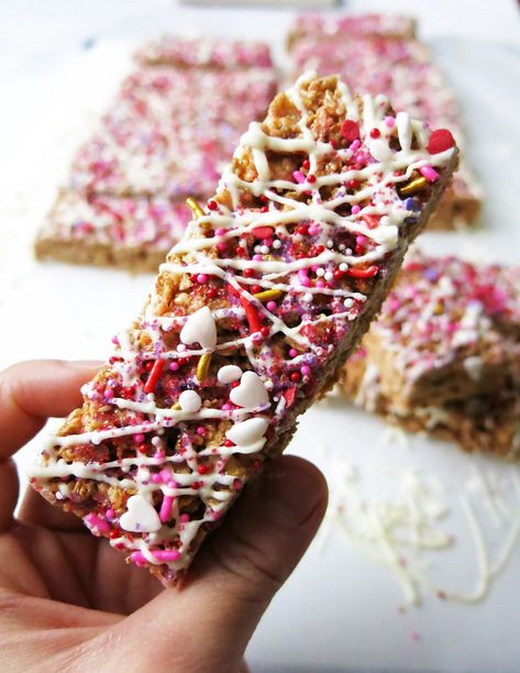 Special K Strawberry Cereal Bars, Special K Red Berries Recipes, Special K Cereal Bars, Special K Recipes, Chex Cereal Bars, Strawberry Cereal Bars, Special K Cereal, Berry Cereal, Special K