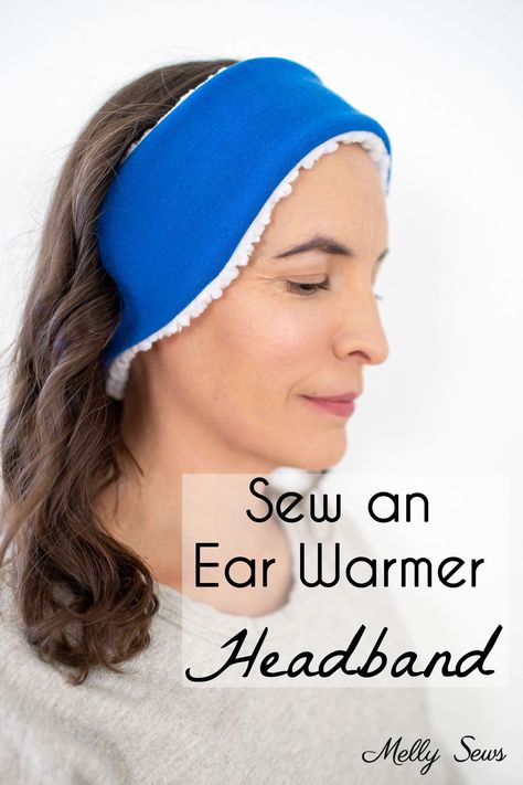 Use a free pattern to sew a quick DIY gift with this ear warmer headband - a great project to make with fleece Quick Diy Gifts, How To Wear Headbands, Melly Sews, Fleece Headbands, Headband Tutorial, Sewing Fleece, Ear Warmer Headband, Quick Diy, Quick Gifts