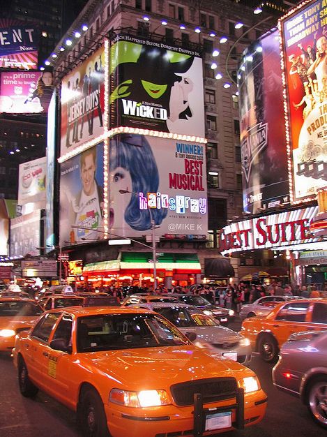 #TimesSquare #NewYork #NewYorkCity #NYC :: #BeenThere #Travel www.LuxuryVacationsUnlimited.com New York City At Night, Photographie New York, New York Wallpaper, Nyc Baby, New York Night, Fotografi Kota, City At Night, York Wallpaper, Nyc Girl