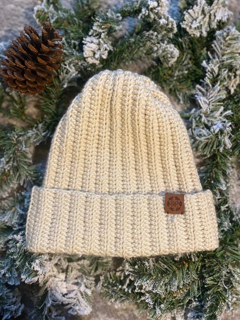 White Crochet Beanie, Crocheted Beanie, Bonnet Crochet, Beanie Crochet, White Hat, Winter Beanie, Crochet Beanie, Earmuffs, White Crochet