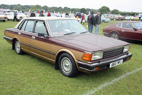 1983 Datsun 280C - ok this is an 80s car - but look at it! superb Fame Aesthetic, Car 90s, 80s Car, Nissan Cedric, 80s Cars, Datsun Pickup, Car Vibes, Bear Trap, Vw Mk1