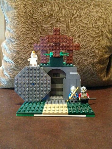 Easter Crafts Jesus, Jesus Resurrection Craft, Empty Tomb Craft, Lego Easter, Risen Jesus, Lego Masters, Christ Centered Easter, Easter Sunday School, Empty Tomb