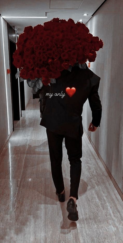 Man Bringing Flowers, Man Gives Flowers To Woman, Man Buying Flowers, Instagram Training, 11k Followers, Goals Pictures, Ideal Man, December 2024, Wife Life