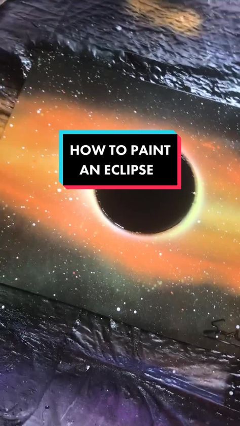 Solar Eclipse Chalk Art, Eclipse Painting Easy, Eclipse Watercolor, Eclipse Crafts, Eclipse Painting, Total Eclipse Painting, Galaxy Spray Paint, Spray Paint Planets, Spray Paint Crafts