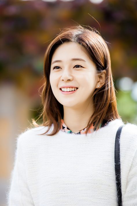 Baek Jin Hee - “My Daughter, Geum Sa Wol” Baek Jin Hee, Kim Dong, Korean Actresses, Kdrama Actors, Korean Actress, Korean Outfits, Best Photos, Model Hair, Model Photos