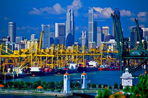 Port of Singapore Singapore Skyline, Port Of Singapore, Sea Aquarium Singapore Photography, Singapore Public Transport, Siloso Beach Singapore, International Trade, Online Trading, City State, Supply Chain