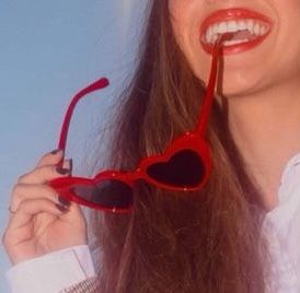 Olivia Rodrigo Heart Glasses, Thought Daughter, Heart Glasses, Red Glasses, Red Aesthetic, Olivia Rodrigo, Concert Outfit, Persona, Kiss