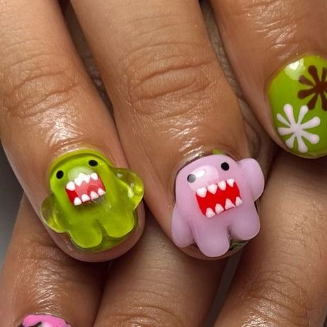 Misuzu on Instagram: "Ok but have you seen CLEAR domo? I was gonna paint him brown but client liked the clear look so we kept it 🤍" Gel X Nail Simple Designs, Among Us Nails, Inspired Nails, Domo Kun Nails, Domo Nails, Fake Nails Designs, Nail Design Inspiration, Summery Nails, Really Cute Nails