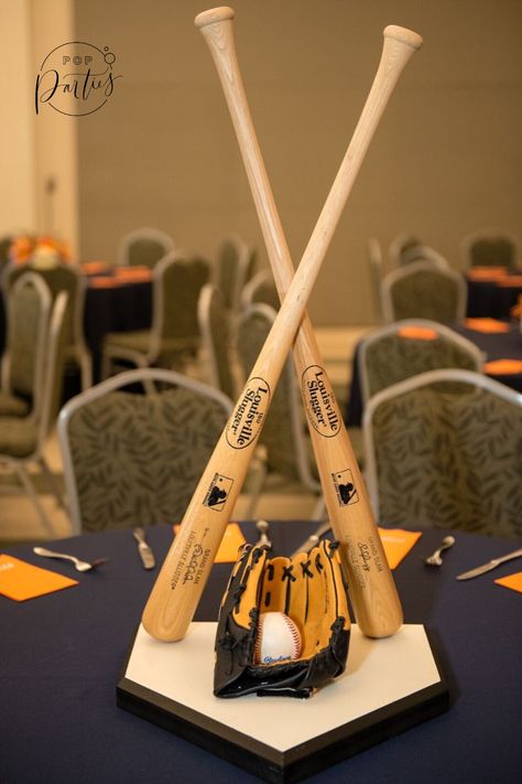 Sports Banquet Decor, Baseball Centerpieces, Baseball Bat Centerpiece Ideas, Baseball Banquet Table Decor, Baseball Bat Centerpiece, Baseball Dinner Centerpieces, Sports Themed Centerpieces, Baseball Themed Bar Mitzvah, Sports Theme Decor