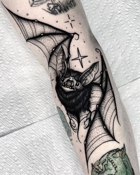 101 Amazing Bat Tattoo Designs You Need To See! | Outsons | Men's Fashion Tips And Style Guide For 2020 Tatuaje Trash Polka, Bats Tattoo Design, Bug Tattoo, Bat Tattoo, Silhouette Tattoos, Geniale Tattoos, Spooky Tattoos, Gothic Tattoo, Gaming Tattoo