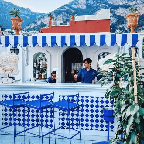 I prefer my stripes to be Italian. 🇮🇹 If you need help booking hotels or excursion ideas for a dreamy ☁️ Italian summer holiday, please reach out! I’m knee deep in Amalfi Coast planning at the moment. 📸 via: @arienzobeachclubpositano @the_italyedit @studio.riviera @casa.lawa @brendanmontenegro @francosbar 🍾 Italian Riviera Style, Capri Restaurant Design, Italian Riviera Aesthetic, Italian Riviera, Italian Beach Club, Capri Italy Restaurant, Cowboy Cafe, Positano Beach Club, Amalfi Coast Hotels