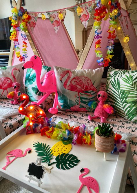 Tropical Teepee Party, Luau Sleepover Party, Hawaiian Sleepover Party, Tropical Sleepover, Beach Sleepover, Summer Sleepover, Tropical Colours, Moana Birthday Party Theme, Sleepover Tents