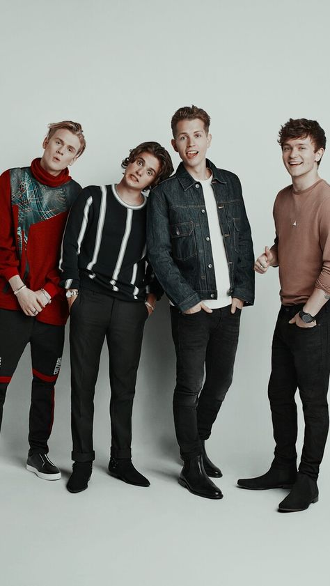 The Vamps Brad Simpson Connor Ball James Mcvey Tristan Evans Wallpaper The Vamps Tristan Evans, Vamps Aesthetic, The Vamps Wallpaper, Tristan The Vamps, Underrated Artists, Bradley The Vamps, Vamps Band, Tristan Evans, Connor Ball