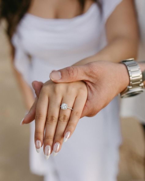 Engaged af!!! 💍🪩💐🥰 Sonia & Enrique at Crystal Cove for their engagement photos 🩵 Enzy Storia, Engaged Af, Crystal Cove, Engagement Photos, Crystals, Quick Saves